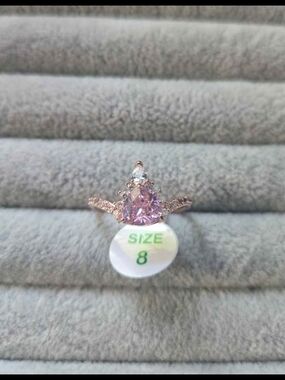 Size 8 Chasing A Dream Rose Gold Plating Rose Quartz Cubic Zirconia